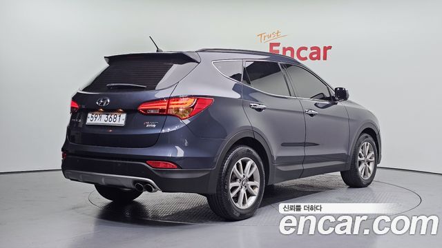 Hyundai Santafe Diesel(e-VGT) 2.0 4WD Premium — пробег 196 646 км — фото 2 из 5