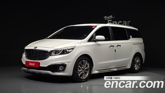 Kia Carnival 9-seater Prestige — пробег 110 800 км — фото 1 из 5