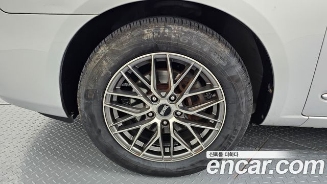 Kia Carens из Кореи Encar