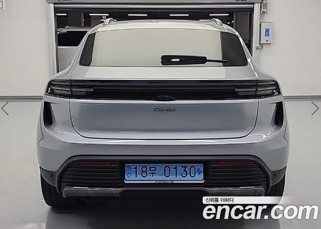 Porsche Macan из Кореи Encar