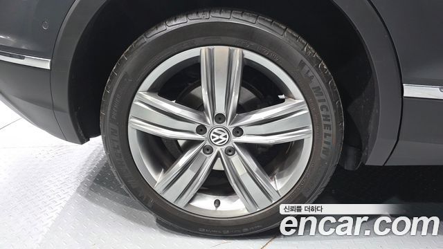 Volkswagen Tiguan из Кореи Encar