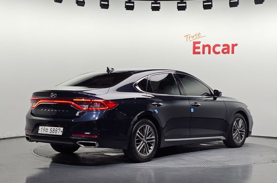 Hyundai Grandeur 2.4 Premium — пробег 53 358 км — фото 2 из 5
