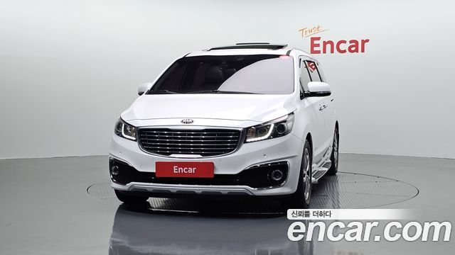 Kia Carnival из Кореи Encar