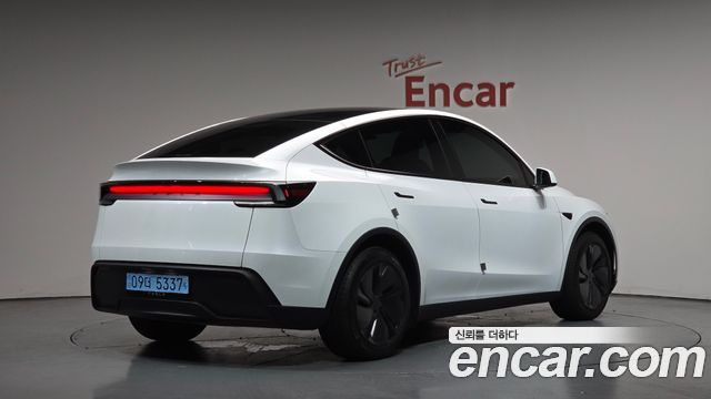 Tesla Model Y из Кореи Encar