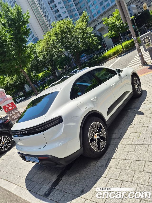 Porsche Macan из Кореи Encar