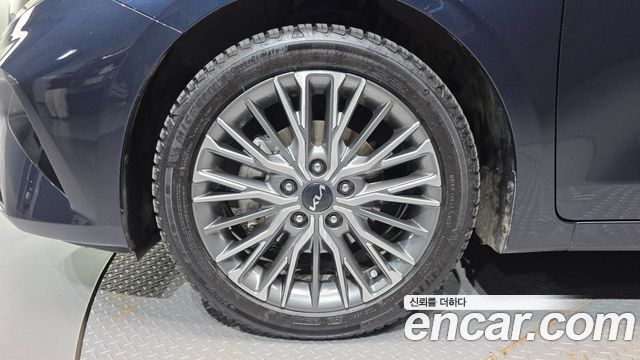 Kia K3 из Кореи Encar