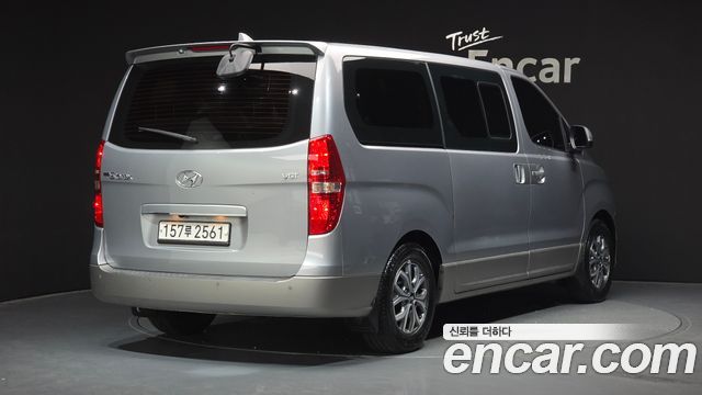 Hyundai Starex Urban 9-Seater Premium Spicial — пробег 31 660 км — фото 2 из 5