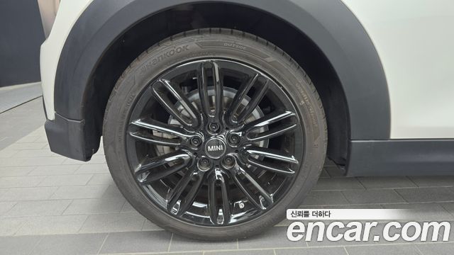 Mini Cooper Convertible из Кореи Encar