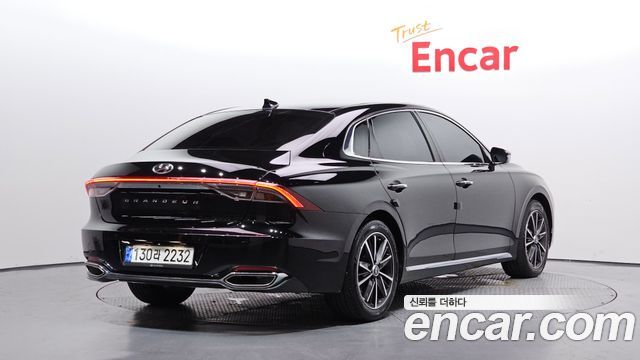 Hyundai Grandeur из Кореи Encar