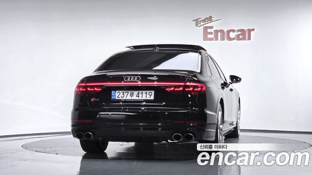 Audi S8 из Кореи Encar