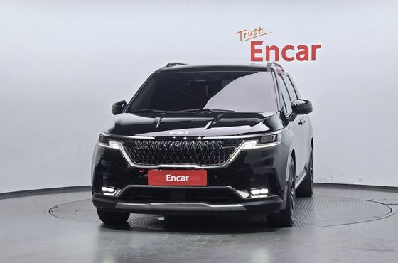 Kia Carnival 9-Seater Signature — пробег 90 392 км — фото 3 из 5