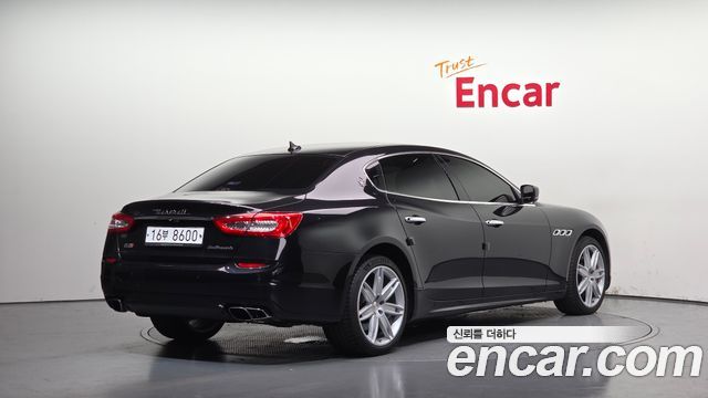 Maserati Quattroporte из Кореи Encar