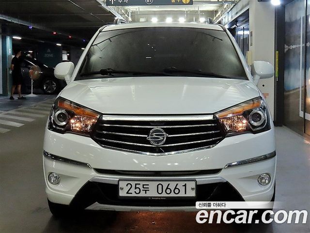 Ssangyong KORANDO 4WD RX 9-seater — пробег 122 085 км — фото 2 из 5