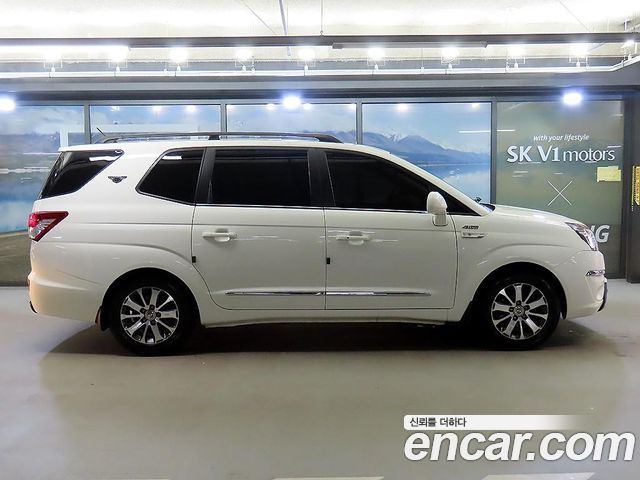 Ssangyong KORANDO 4WD RX 9-seater — пробег 122 085 км — фото 3 из 5