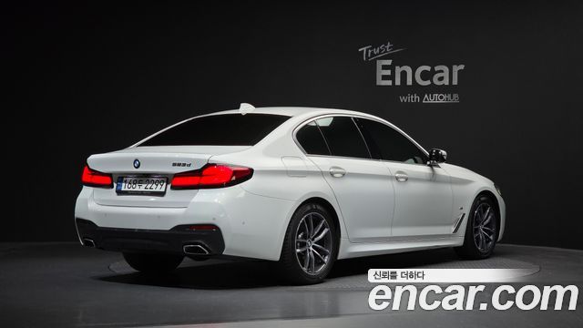 BMW 5-Series 523d M Sport — пробег 86 990 км — фото 2 из 5
