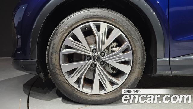 Audi Q4 e-tron из Кореи Encar