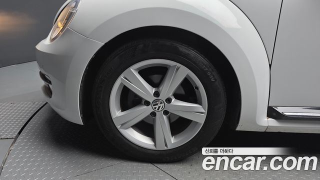 Volkswagen Beatle из Кореи Encar