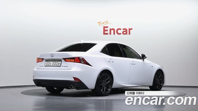 Lexus IS из Кореи Encar