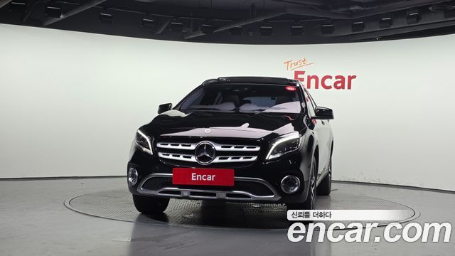 Mercedes-Benz GLA-Class GLA220 — пробег 73 476 км — фото 3 из 5