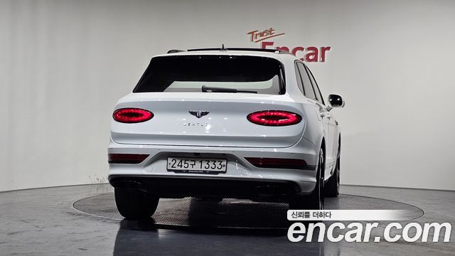 Bentley Bentayga из Кореи Encar