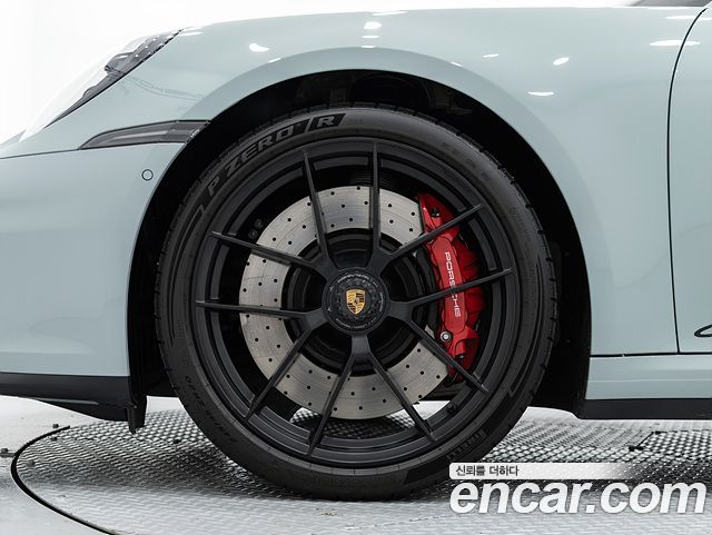 Porsche 911 Carrera 4 GTS — пробег 3 150 км — фото 5 из 5