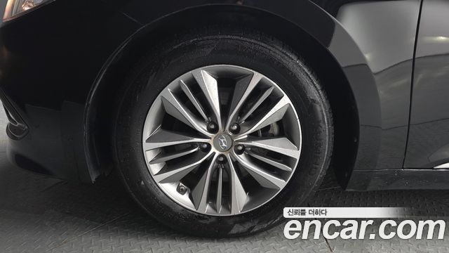 Hyundai Grandeur из Кореи Encar