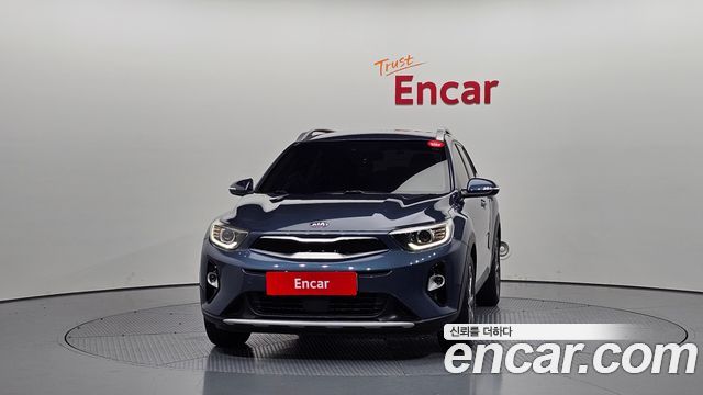 Kia Stonic из Кореи Encar