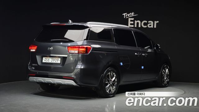 Kia Carnival из Кореи Encar