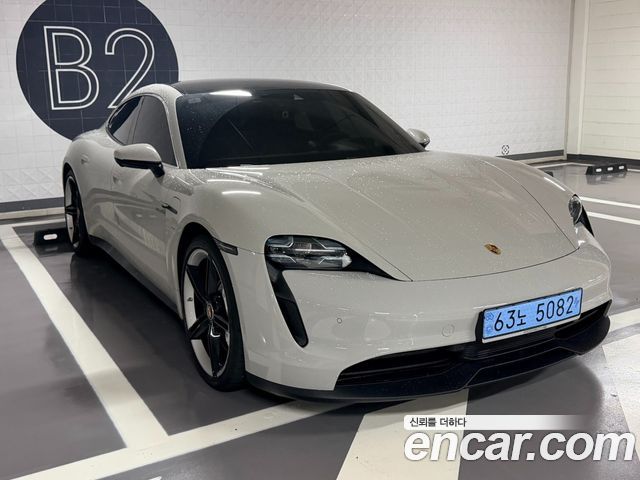 Porsche Taycan 4S — пробег 58 000 км — фото 3 из 5
