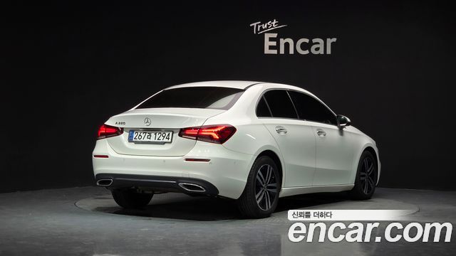 Mercedes-Benz A-Class A220 Sedan — пробег 95 404 км — фото 2 из 5