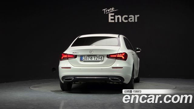Mercedes-Benz A-Class A220 Sedan — пробег 95 404 км — фото 4 из 5
