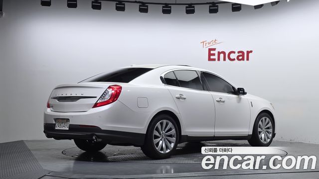 Lincoln MKS из Кореи Encar