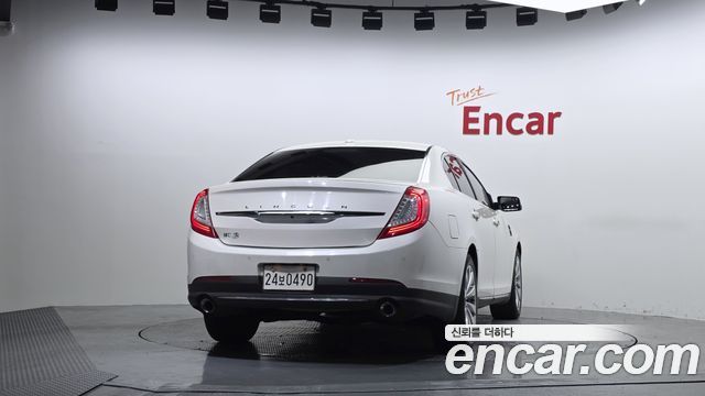 Lincoln MKS из Кореи Encar