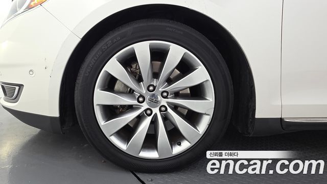 Lincoln MKS из Кореи Encar