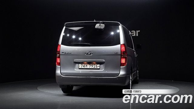 Hyundai Starex 11-Seater Wagon HVX VIP PACK — пробег 159 985 км — фото 4 из 5