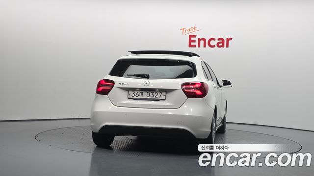 Mercedes-Benz A-Class A200 — пробег 88 996 км — фото 4 из 5
