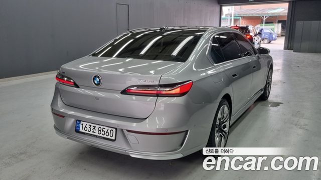 BMW 7-Series из Кореи Encar