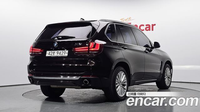 BMW X5 xDrive 30d — пробег 233 004 км — фото 2 из 5