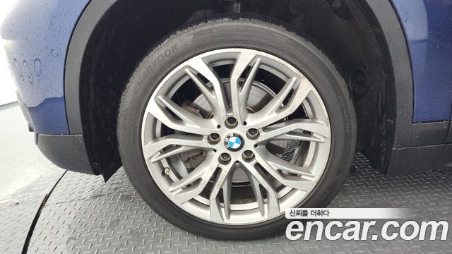 BMW X1 xDrive 18d Joy — пробег 69 667 км — фото 5 из 5
