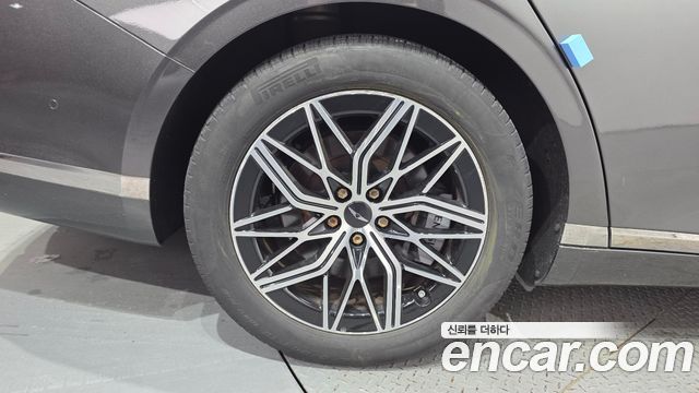 Genesis G90 из Кореи Encar