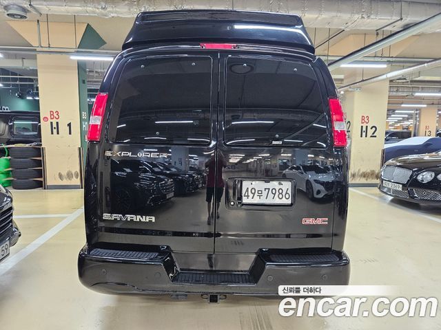 GMC Savana из Кореи Encar