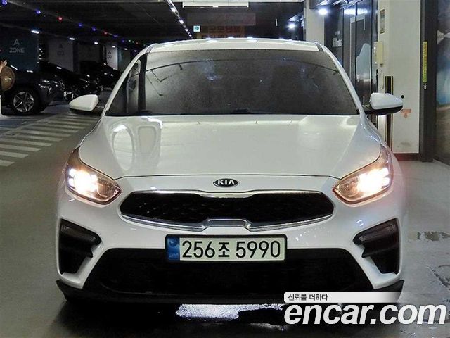 Kia K3 из Кореи Encar