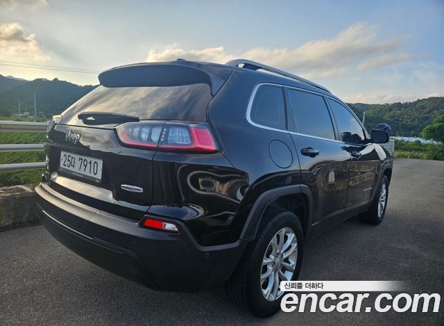 Jeep Cherokee 2.4 Longitude High AWD — пробег 98 877 км — фото 3 из 5