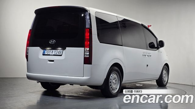 Hyundai Staria из Кореи Encar