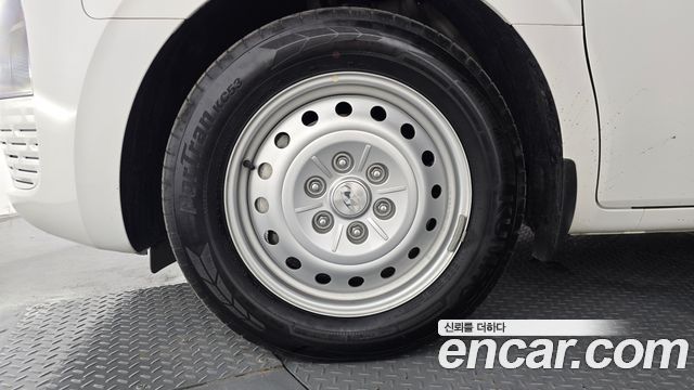 Hyundai Staria из Кореи Encar