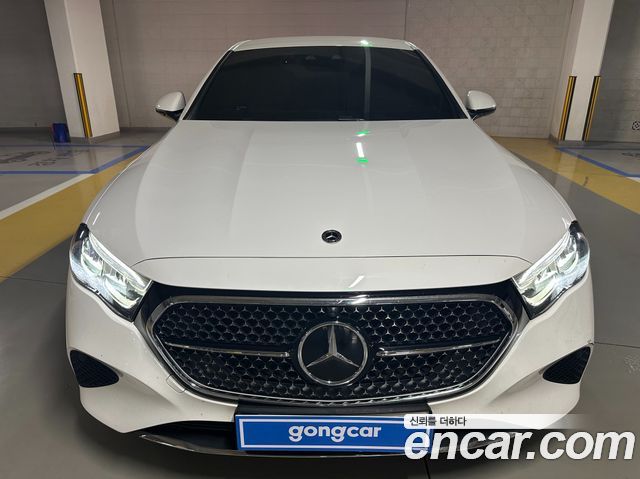 Mercedes-Benz E-Class из Кореи Encar