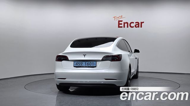 Tesla Model 3 Standard Range Plue RWD — пробег 144 463 км — фото 4 из 5