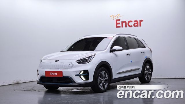 Kia Niro Noblesse — пробег 167 180 км — фото 1 из 5