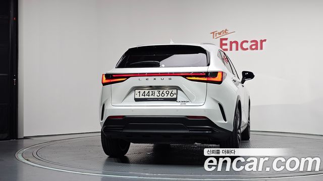 Lexus NX из Кореи Encar