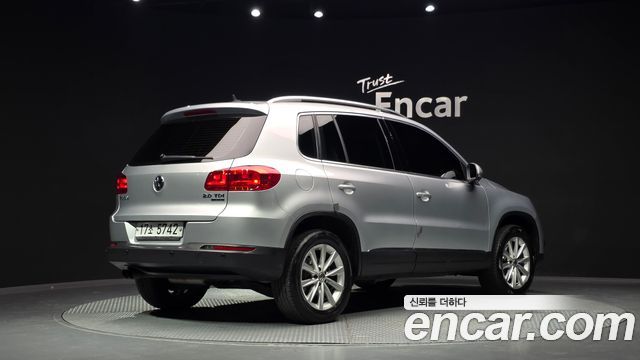 Volkswagen Tiguan из Кореи Encar